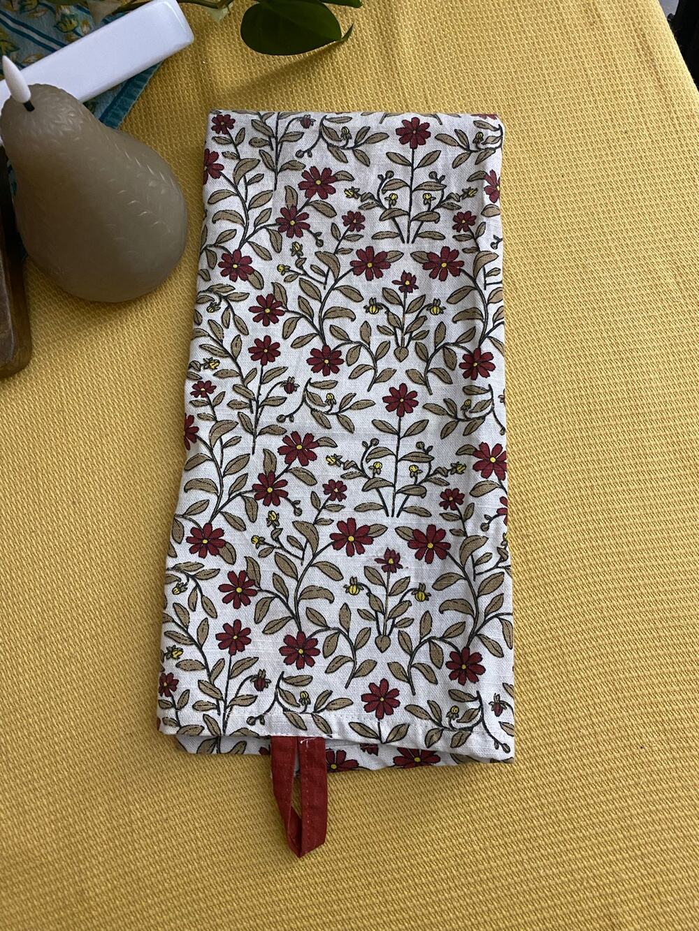 Creative Co-Op Floral Cotton Tea Towel Burgundy Taupe Flowers Farmhouse Kitchen